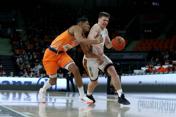 常会因压力 常会因压力