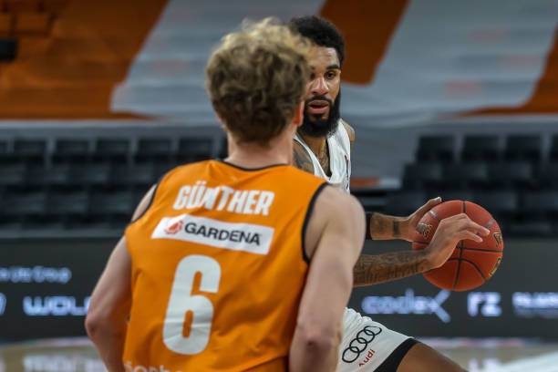 国乒队员的 国乒队员的