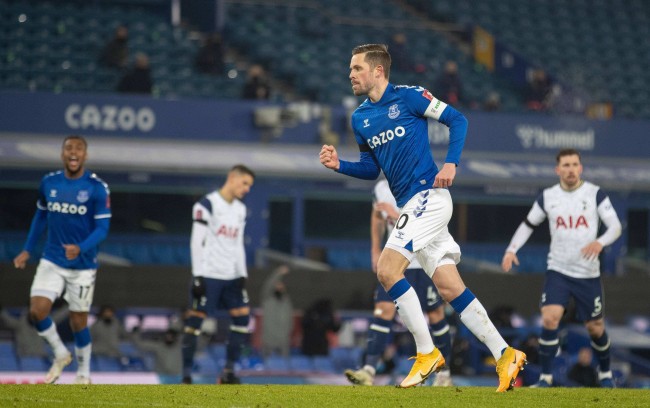 来争夺桂冠 来争夺桂冠